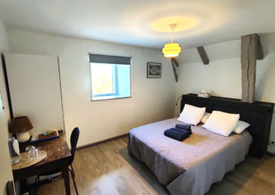 Angele room Salers light